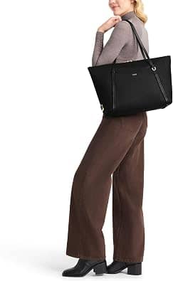 Tumi Q Tote Women's bags Mink New