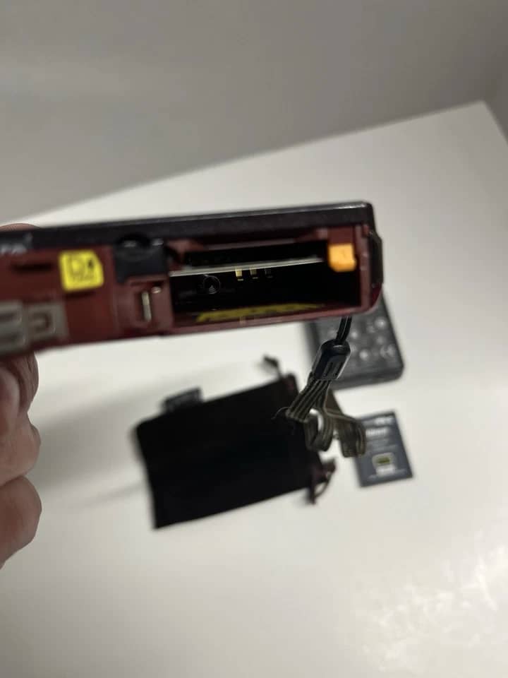 Nikon COOLPIX s70 Digital Cameras Red Body Only Used - Good