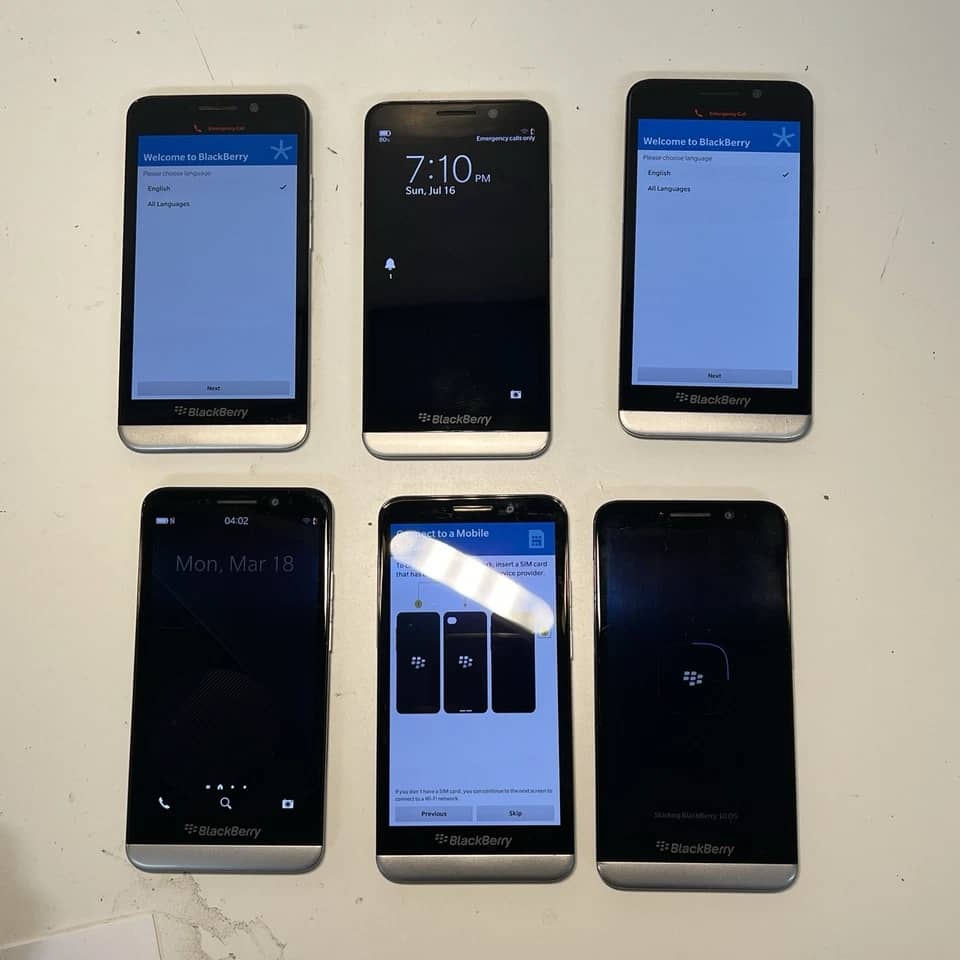 BlackBerry Z30 Cell Phones 16GB Unlocked New