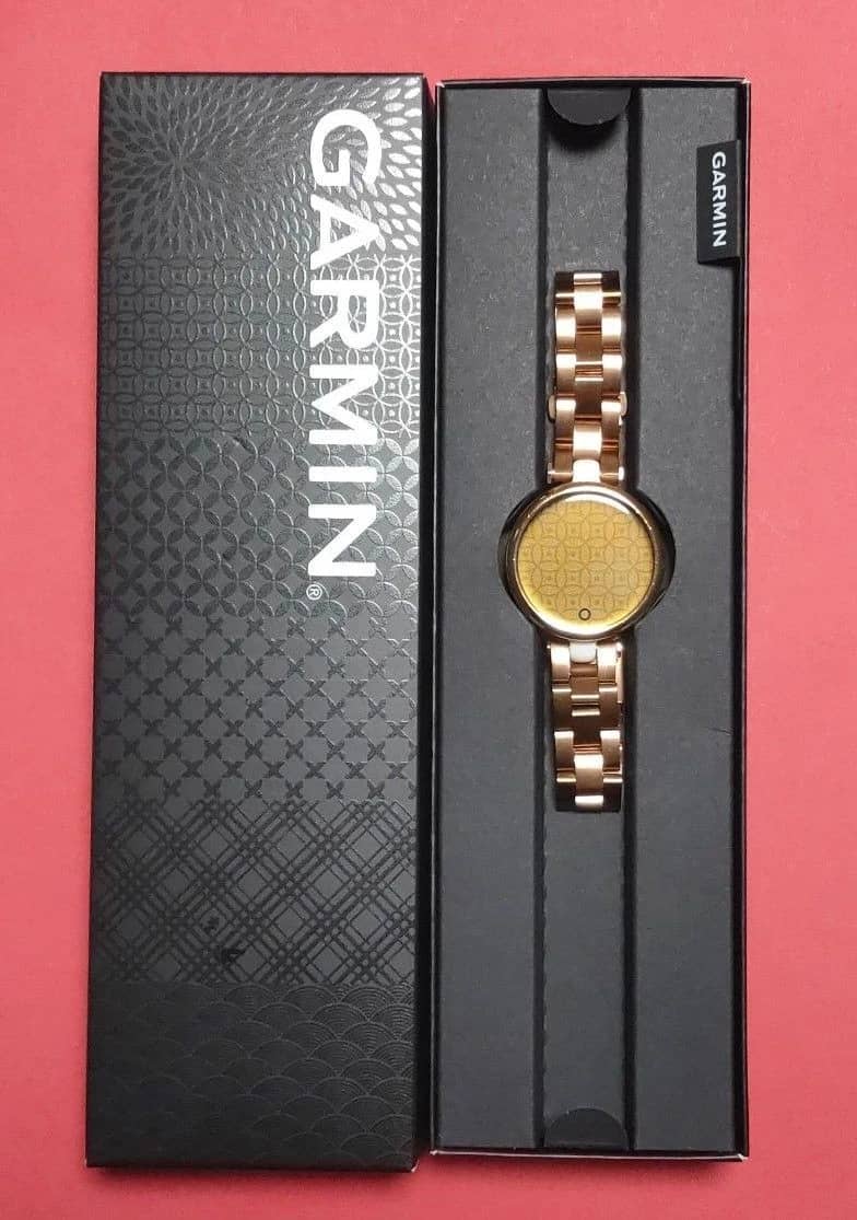 Garmin Lily Classic Smartwatches White NA Used - Good