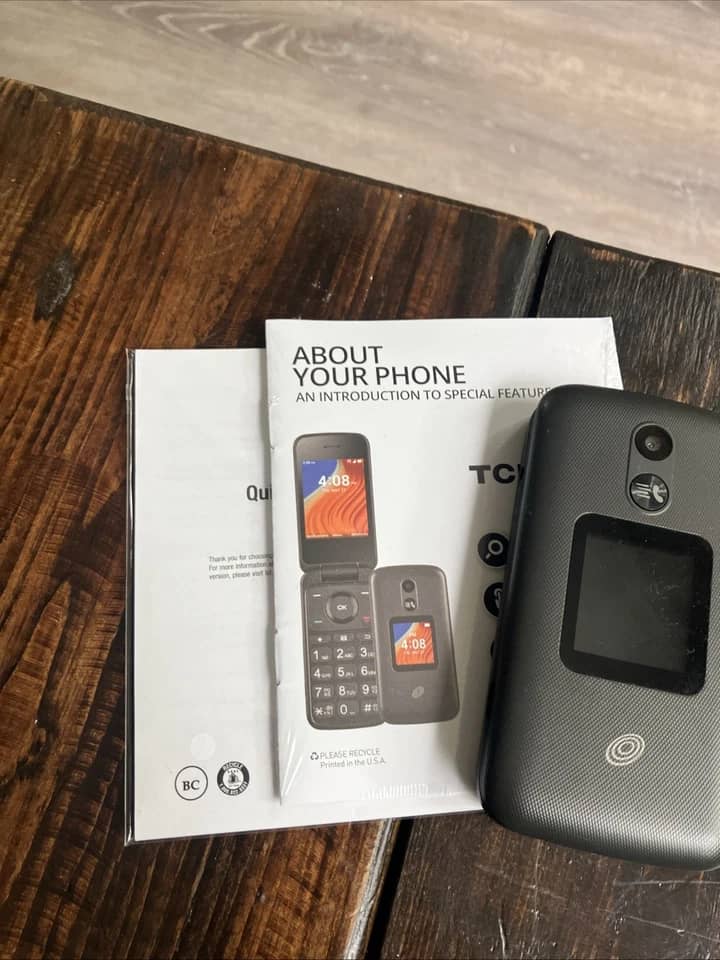 TCL FLip 2 Cell Phones Black 16GB Tracfone New