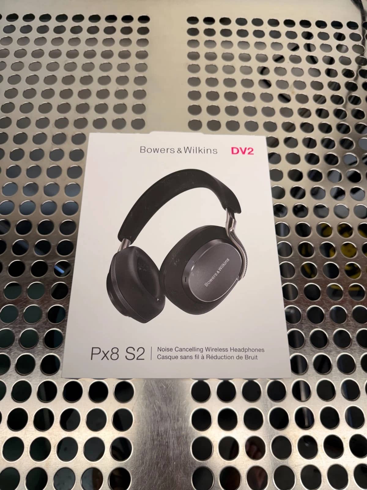 Bowers & Wilkins Px8 S2 Headphones & Earbuds Tan New