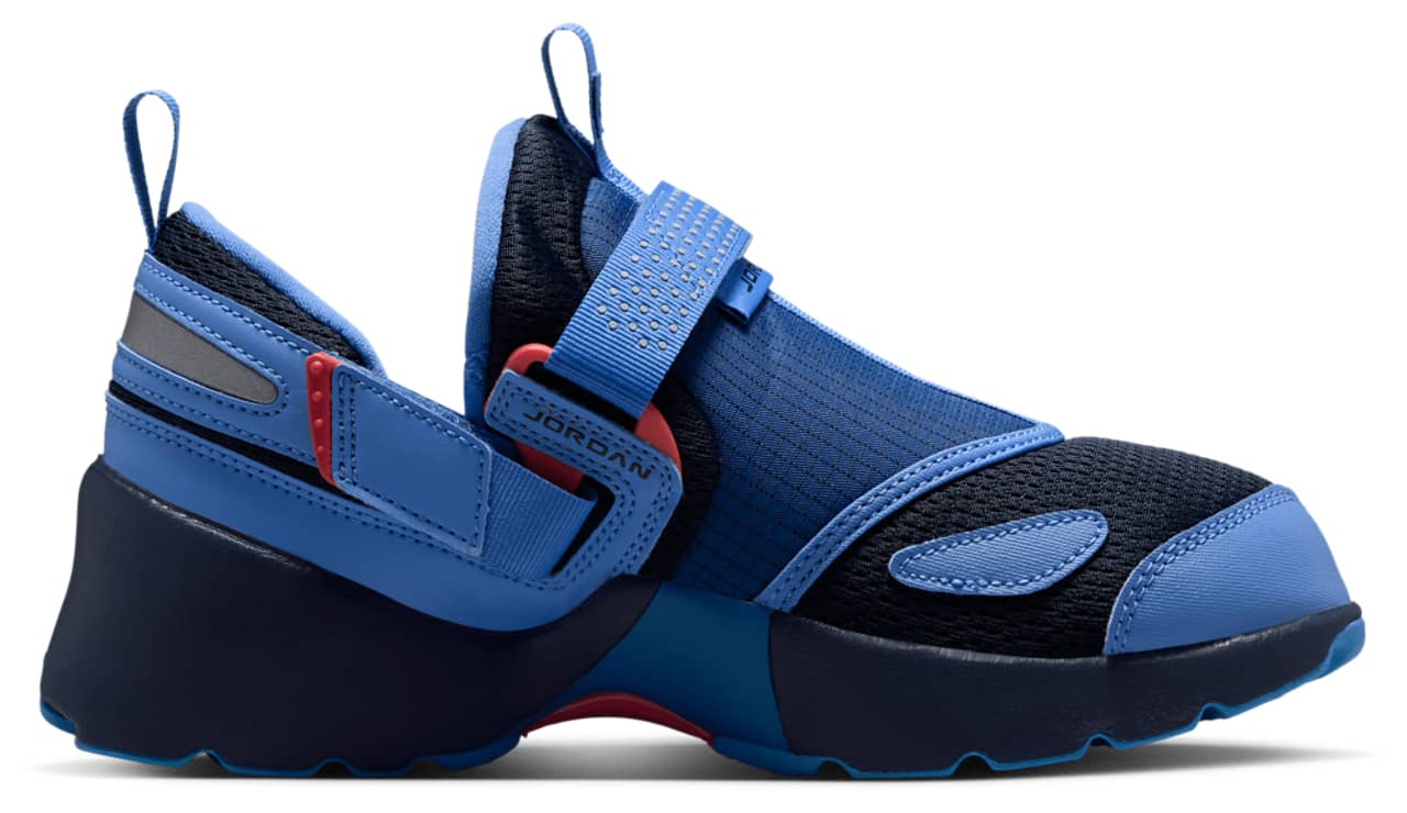 Jordan Trunner LX Sneaker Blue/Red 6.5 New