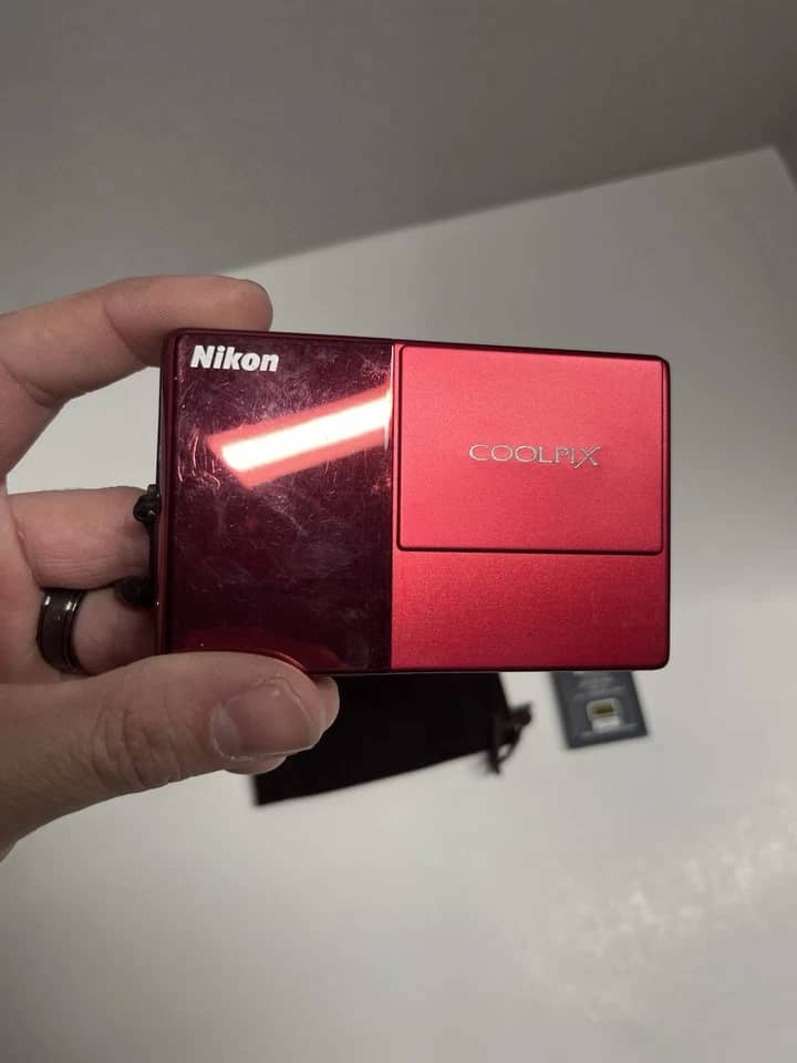 Nikon COOLPIX s70 Digital Cameras Red Body Only Used - Good