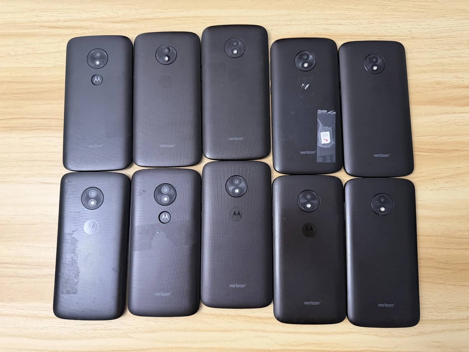 Motorola E5 go Cell Phones Black 16GB Verizon New
