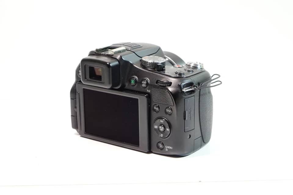 Panasonic LUMIX FZ200 Digital Cameras Black Body Only New
