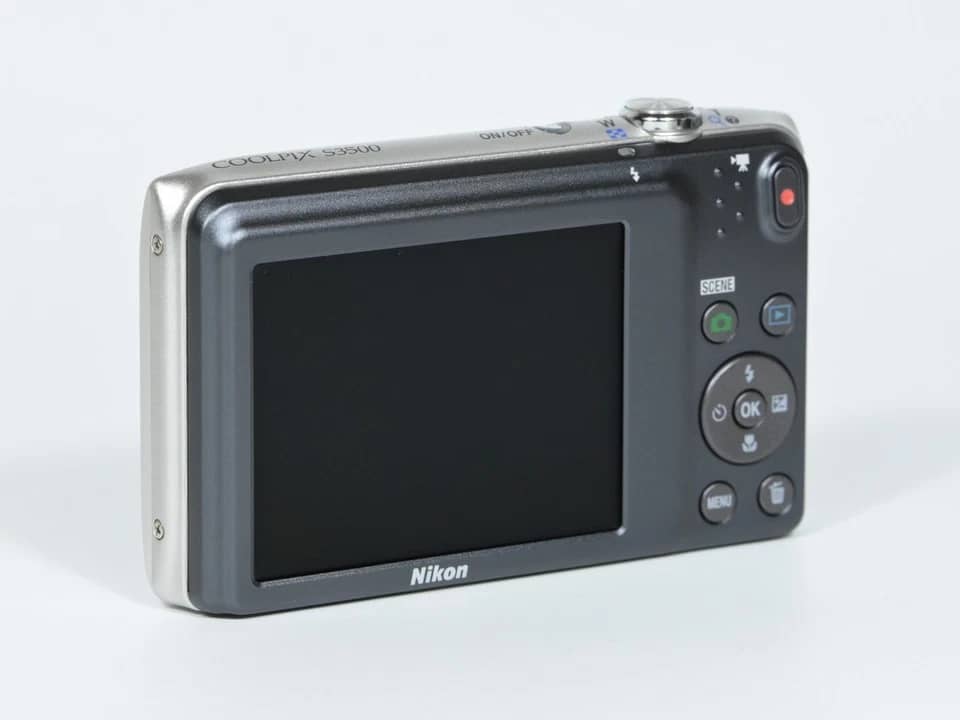 Nikon COOLPIX S3500 Digital Cameras Purple Body Only New