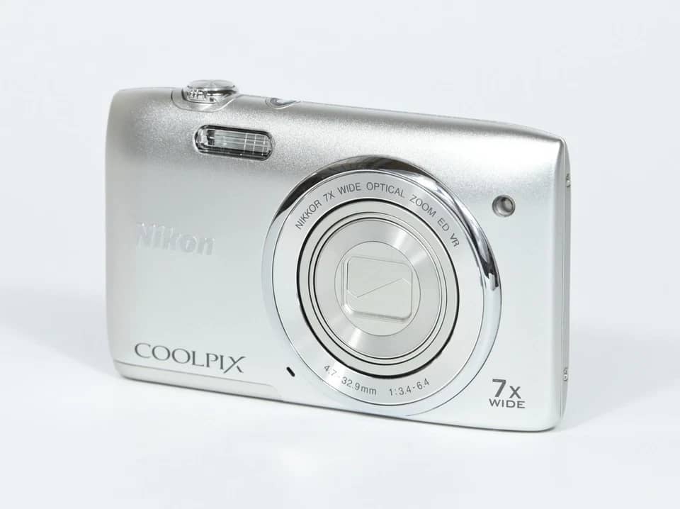 Nikon COOLPIX S3500 Digital Cameras Purple Body Only New