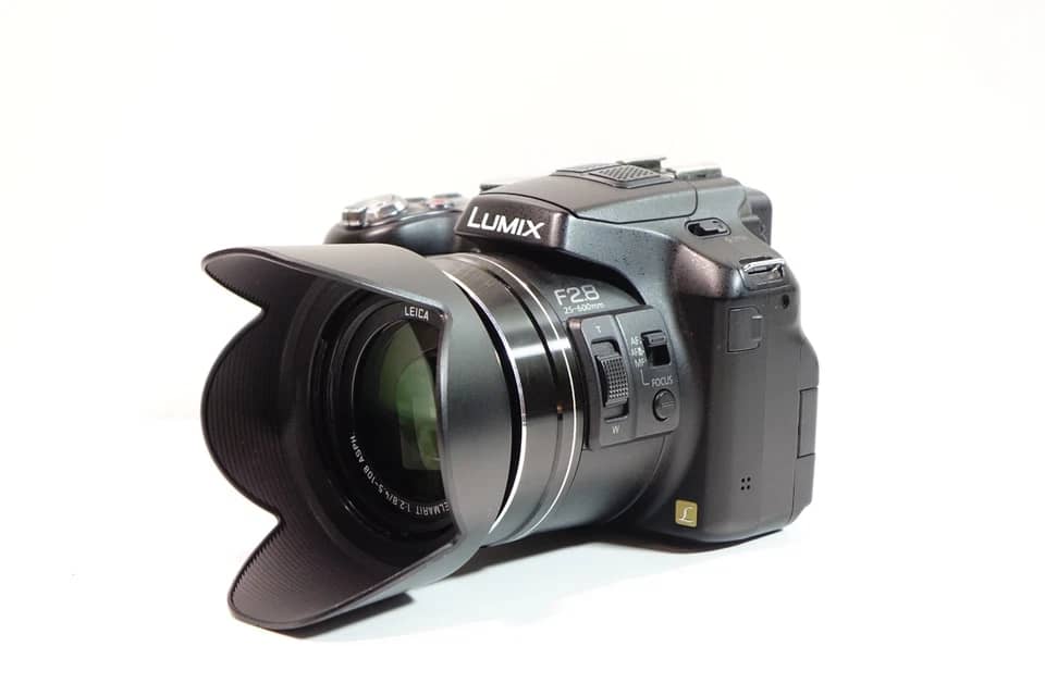 Panasonic LUMIX FZ200 Digital Cameras Black Body Only New
