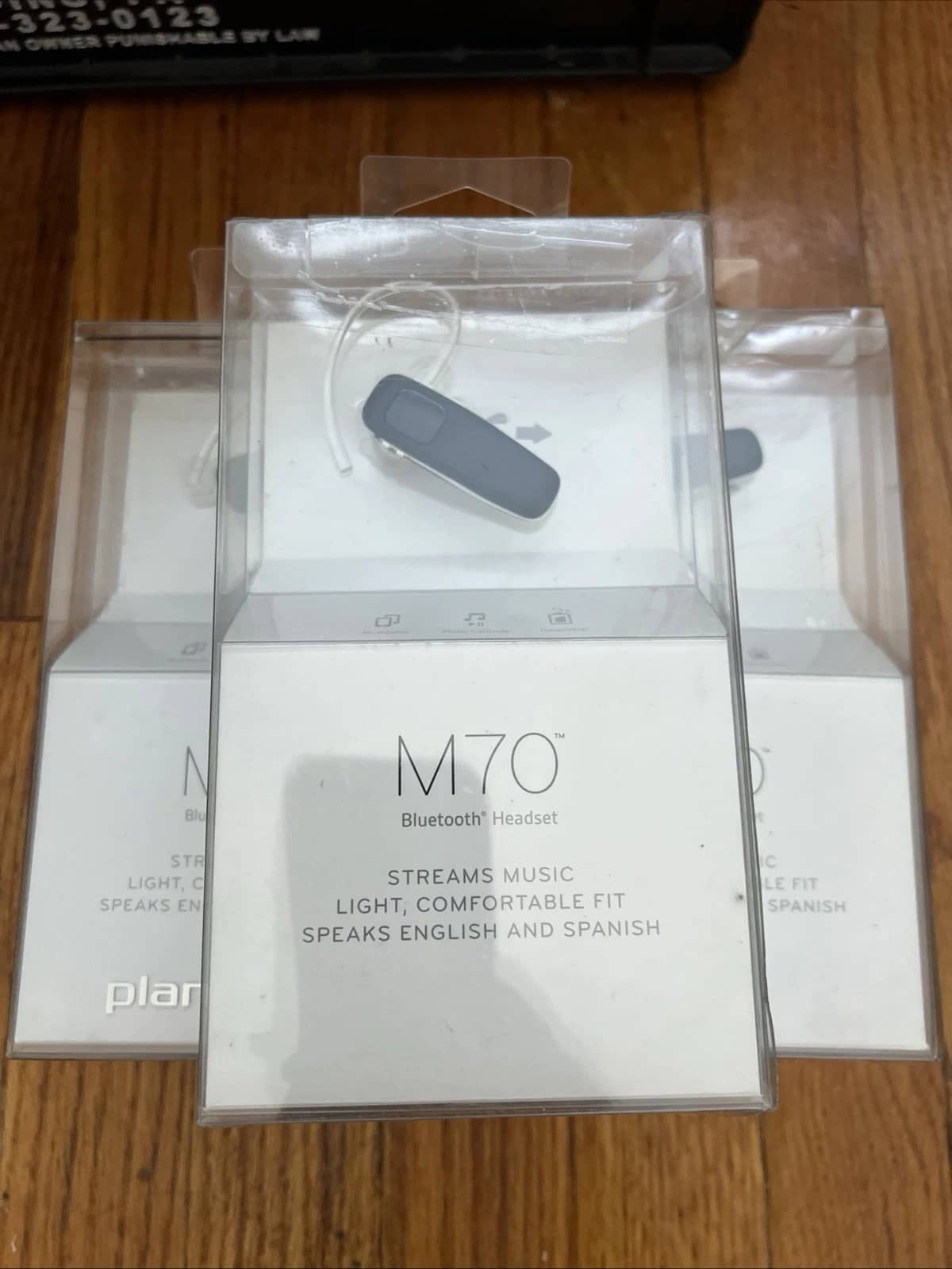 Plantronics M70 Headphones & Earbuds Black New