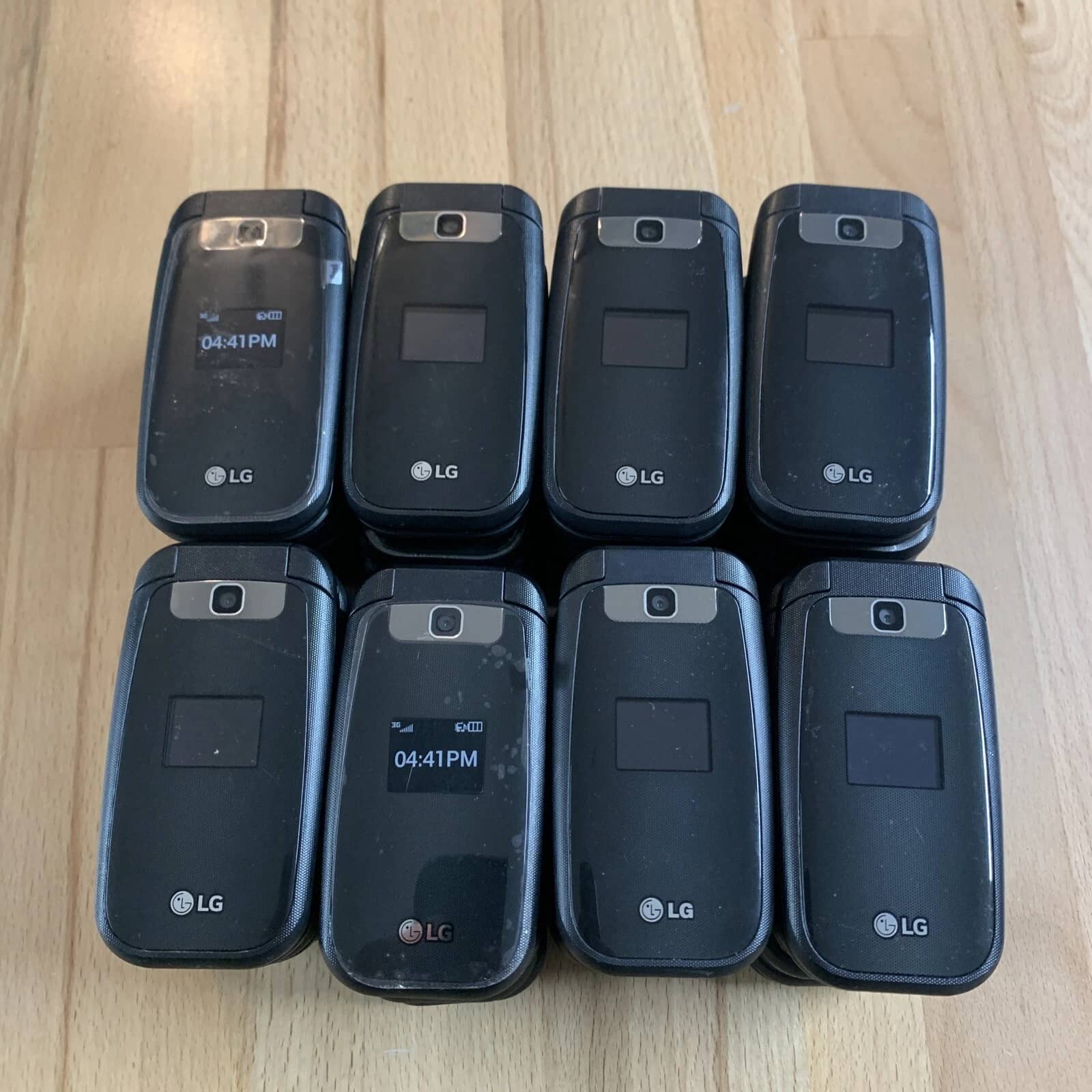 LG 441G Cell Phones Black Not specified Tracfone For parts or not working