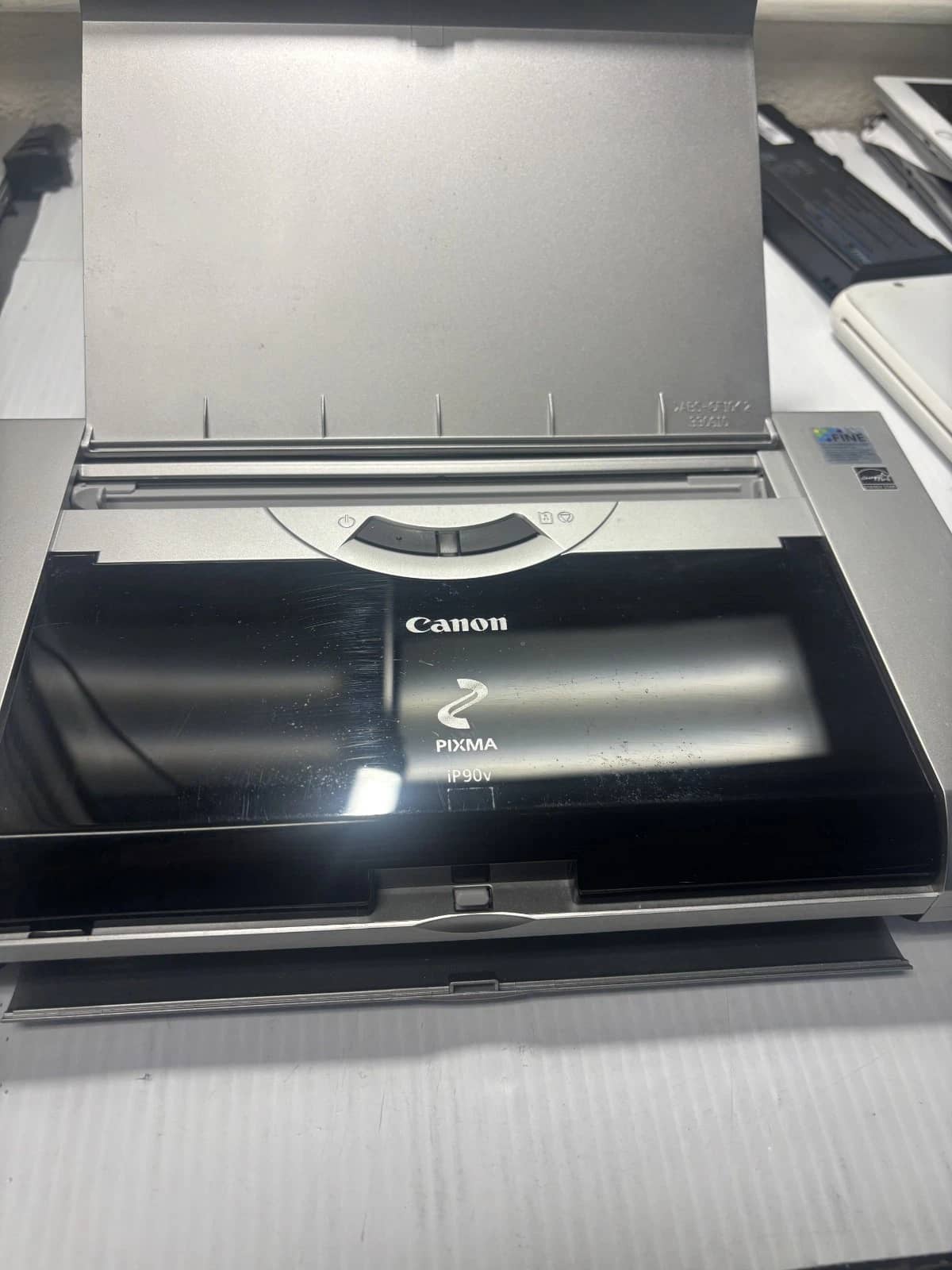 Canon Pixma iP90v K10249 Portable Color Laptop Pri Printers Used - Good