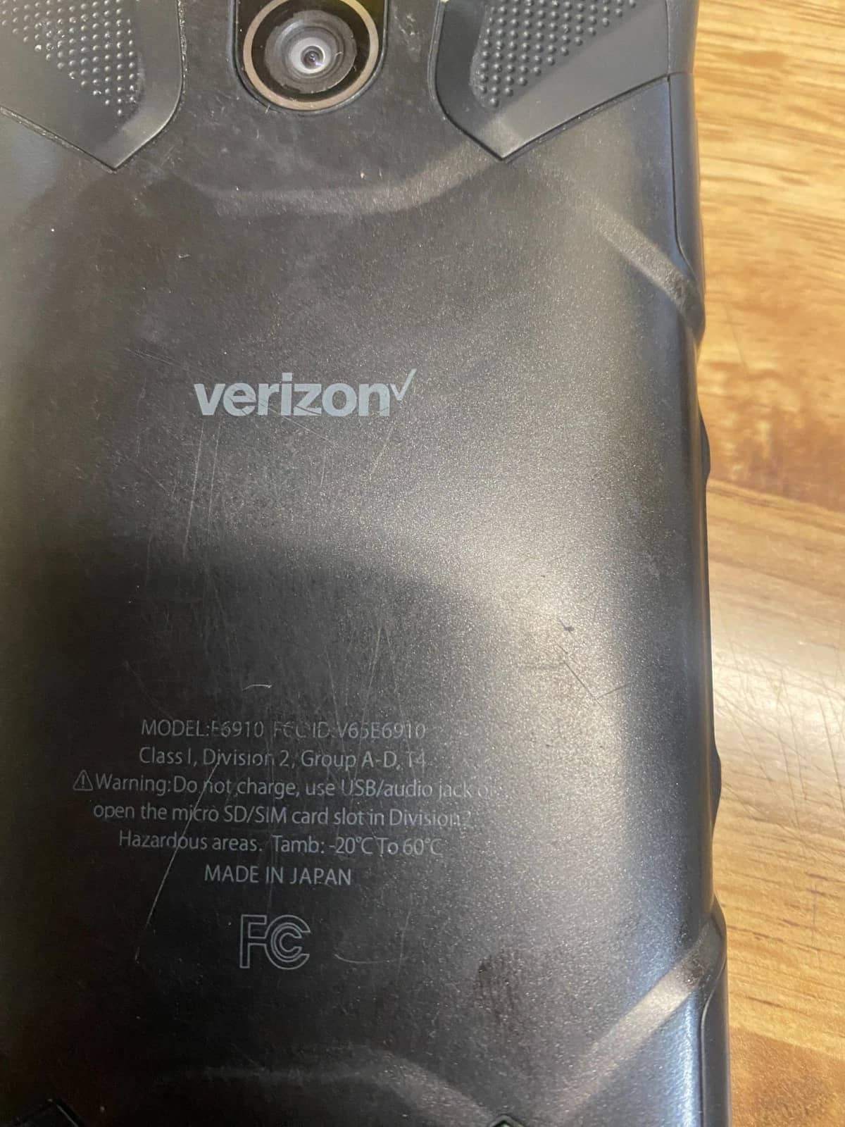 Kyocera DuraForce PRO 2 Cell Phones Black 64GB AT&T Refurbished - Excellent