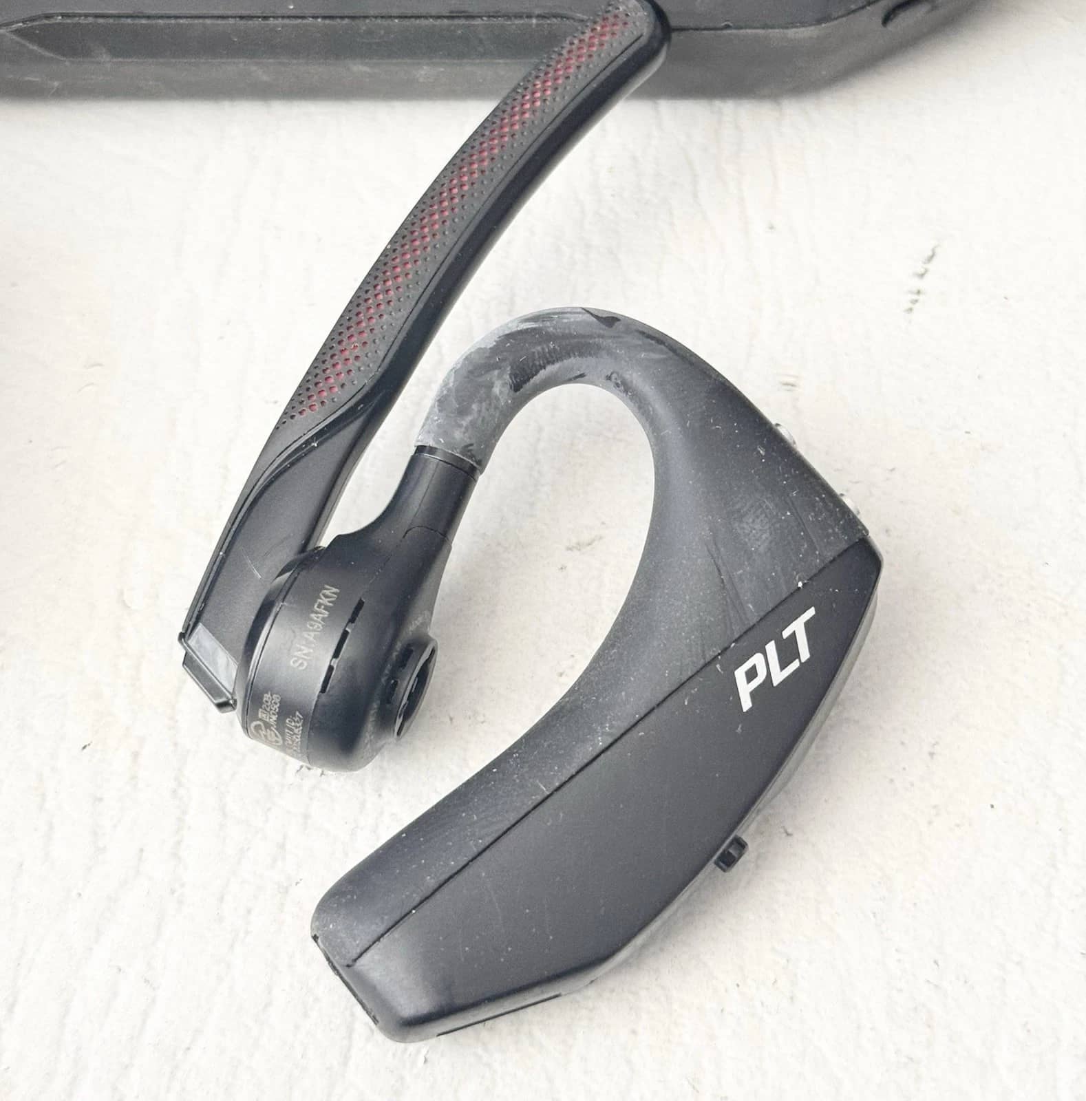 Plantronics Voyager 5200 Headphones & Earbuds Black New