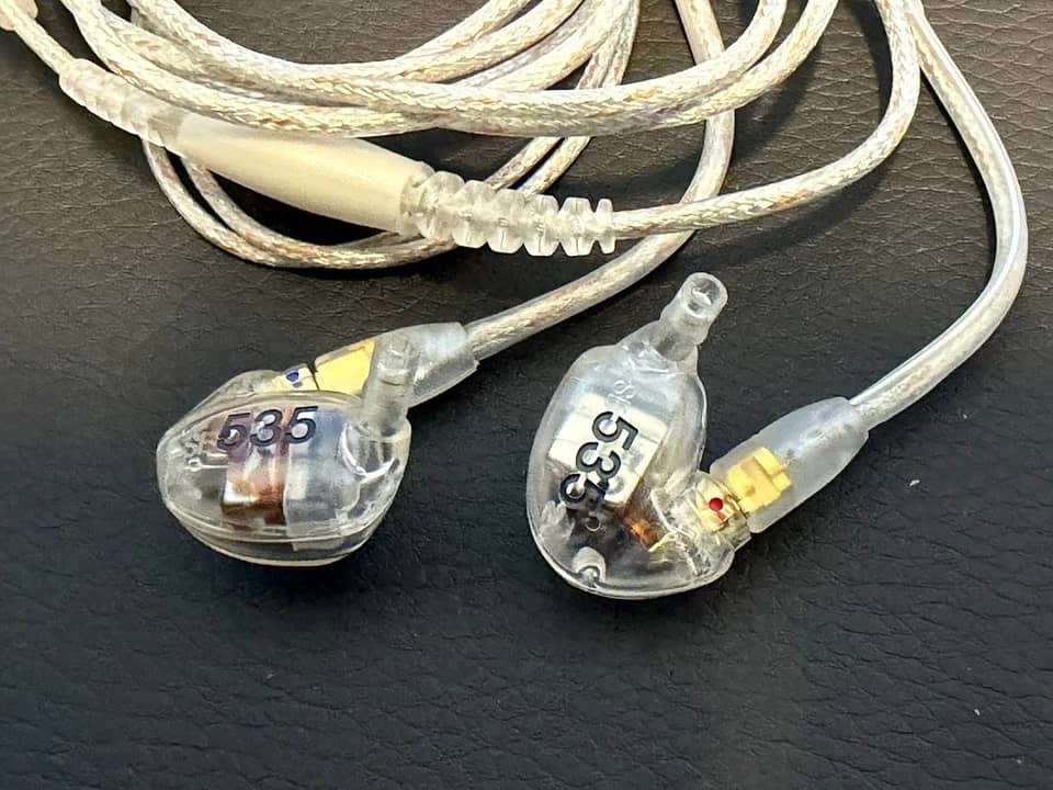 Shure SE535 Headphones & Earbuds Transparent New