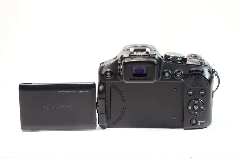Panasonic LUMIX FZ200 Digital Cameras Black Body Only New