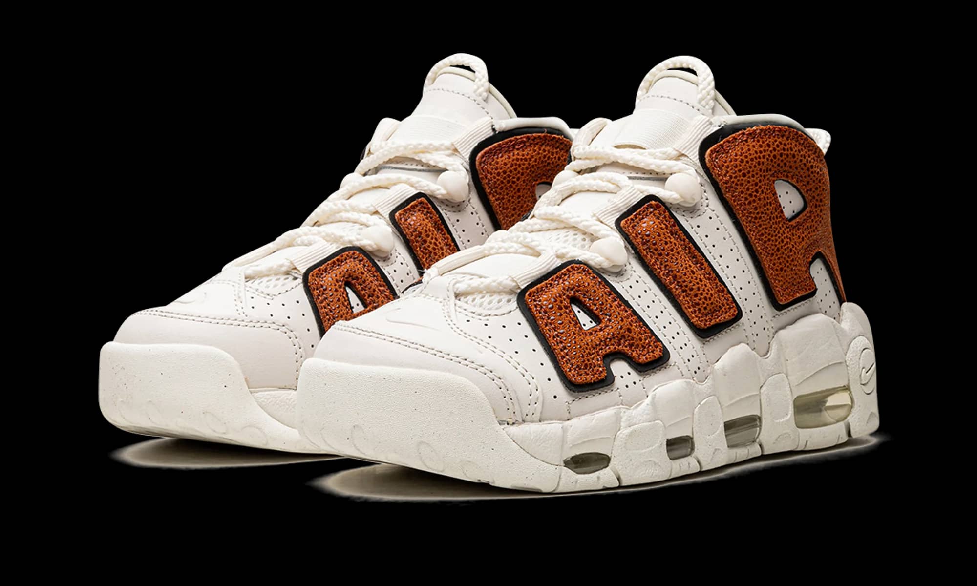 Nike Air More Uptempo Sneaker White/Purple 6.5 New