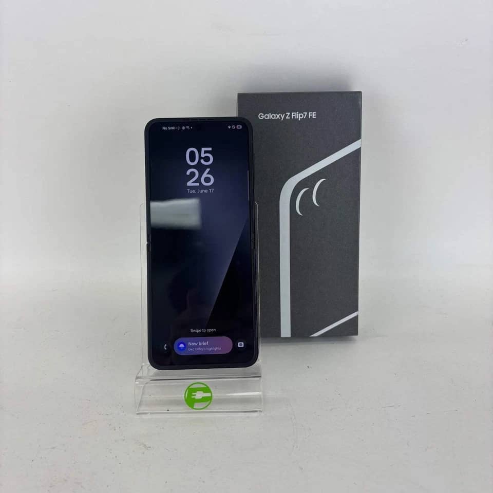 Samsung Galaxy Z Flip7 FE Cell Phones White 128GB Unlocked New