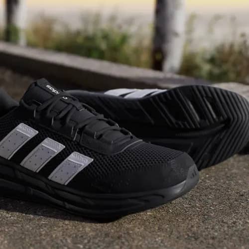 Adidas Astrastar Sneaker Black Full Size Run New