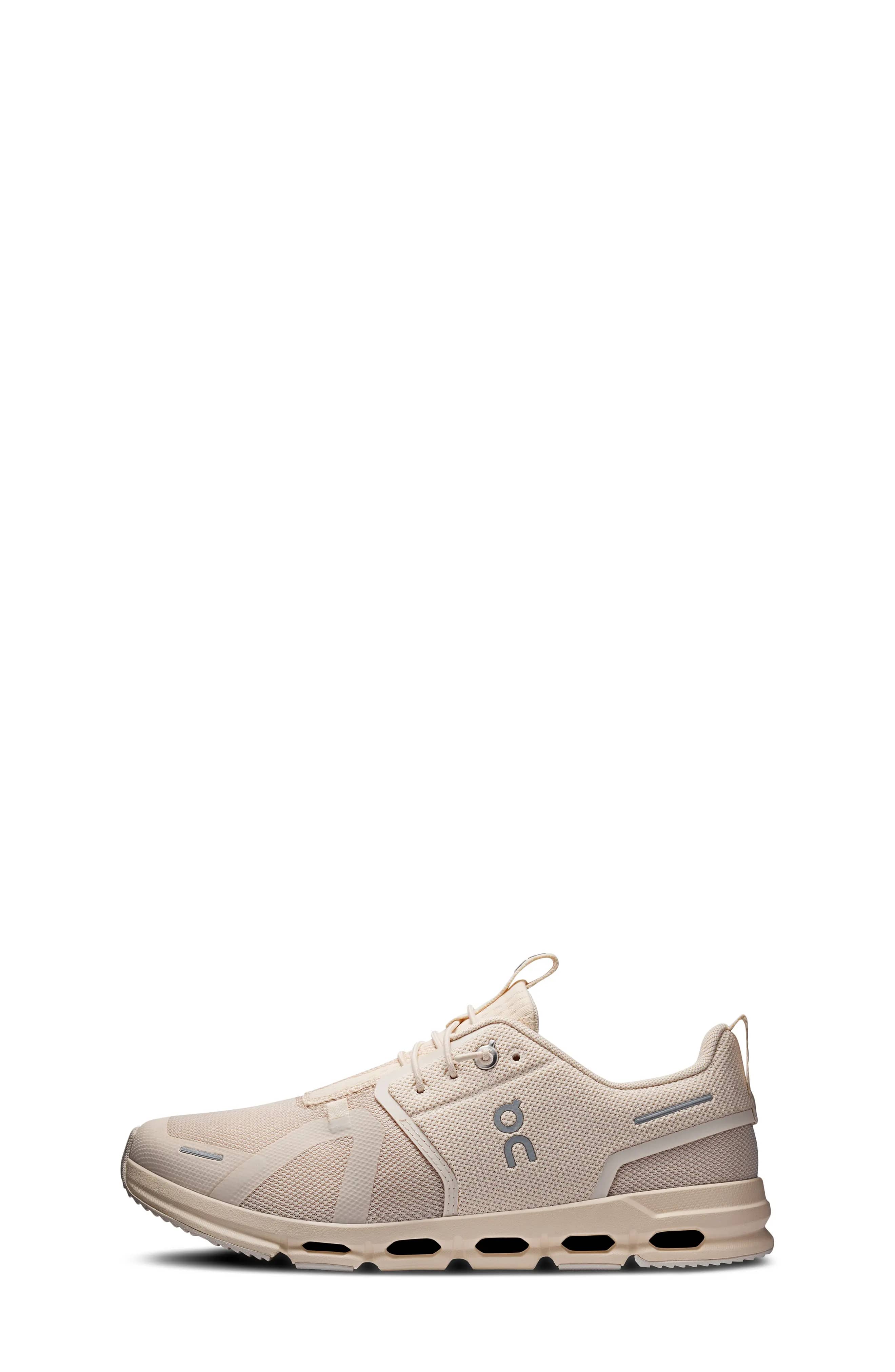 On ' Cloud Sky Running Sneaker Black Full Size Run New