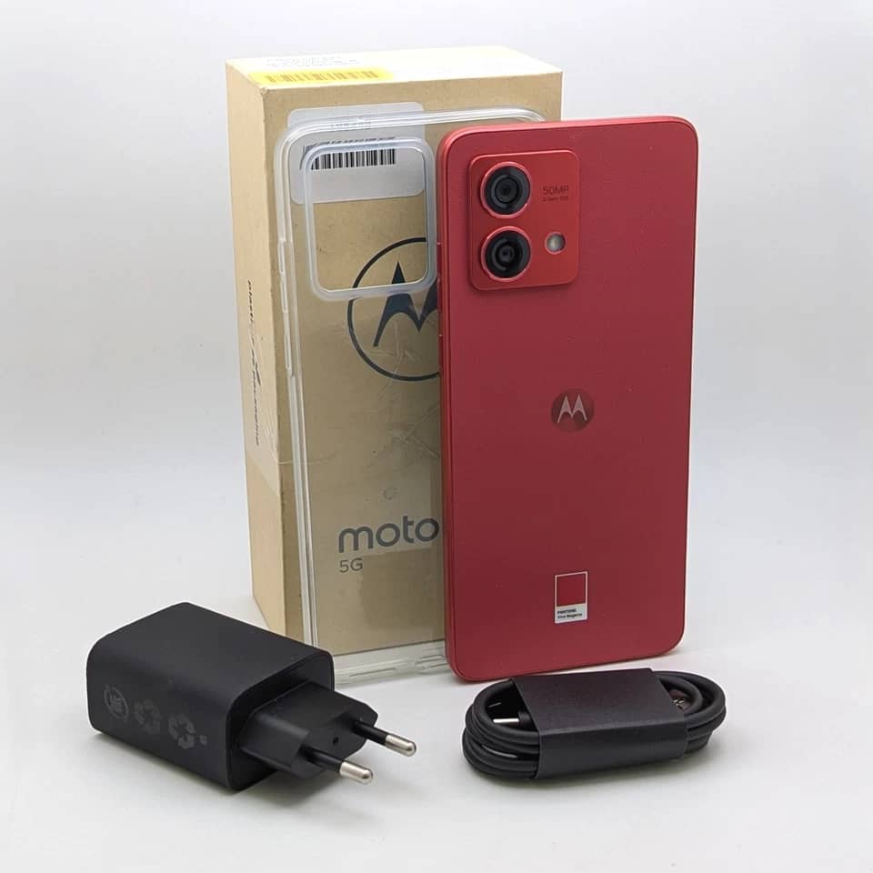 Motorola Moto G84 5G Cell Phones Black 256GB Unlocked New