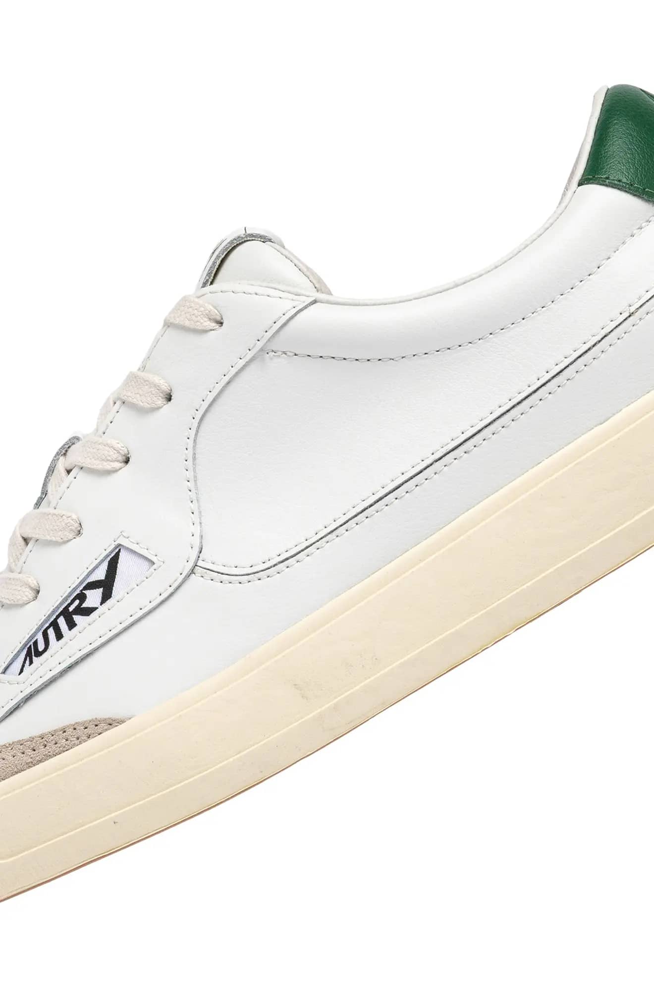 Autry Windscape Low Leather Sneaker Silver Full Size Run New