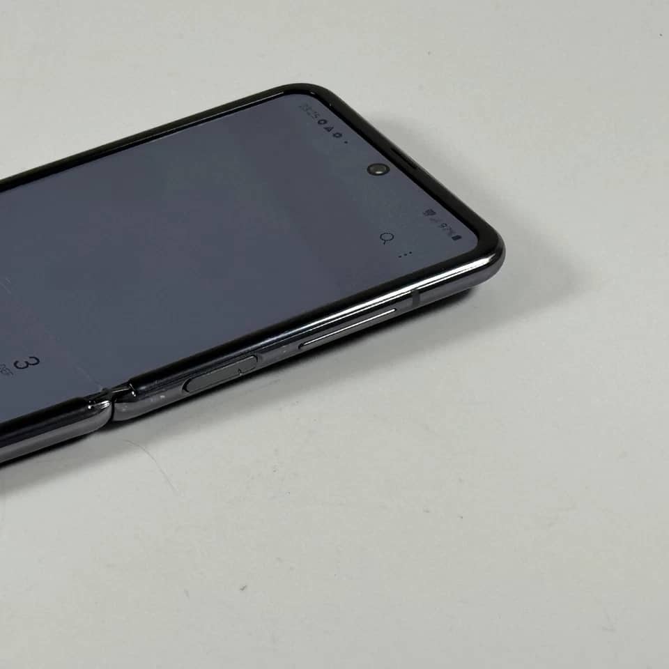 Samsung Galaxy Z Flip 5G Cell Phones Gray 256GB Unlocked New
