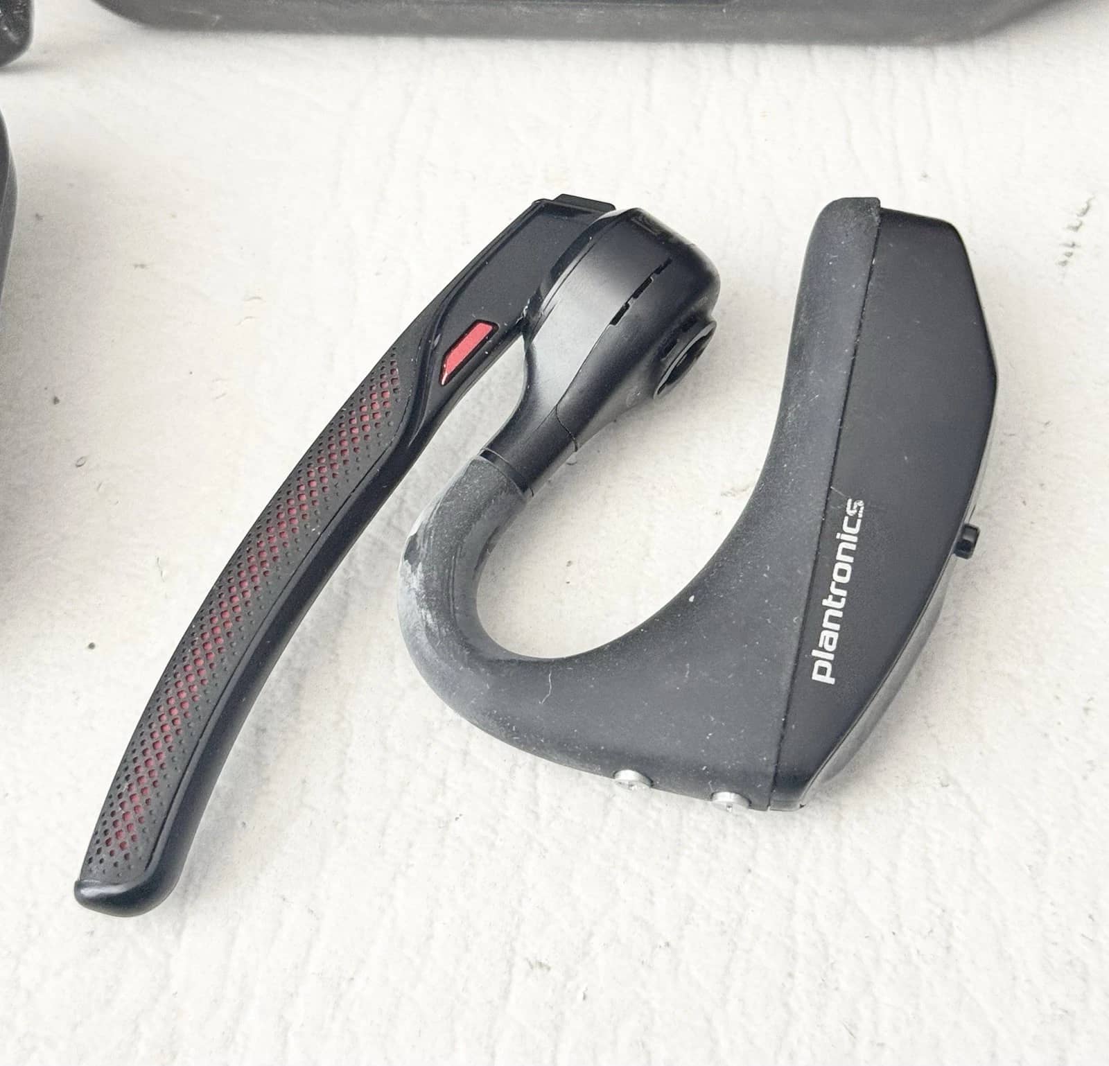 Plantronics Voyager 5200 Headphones & Earbuds Black New