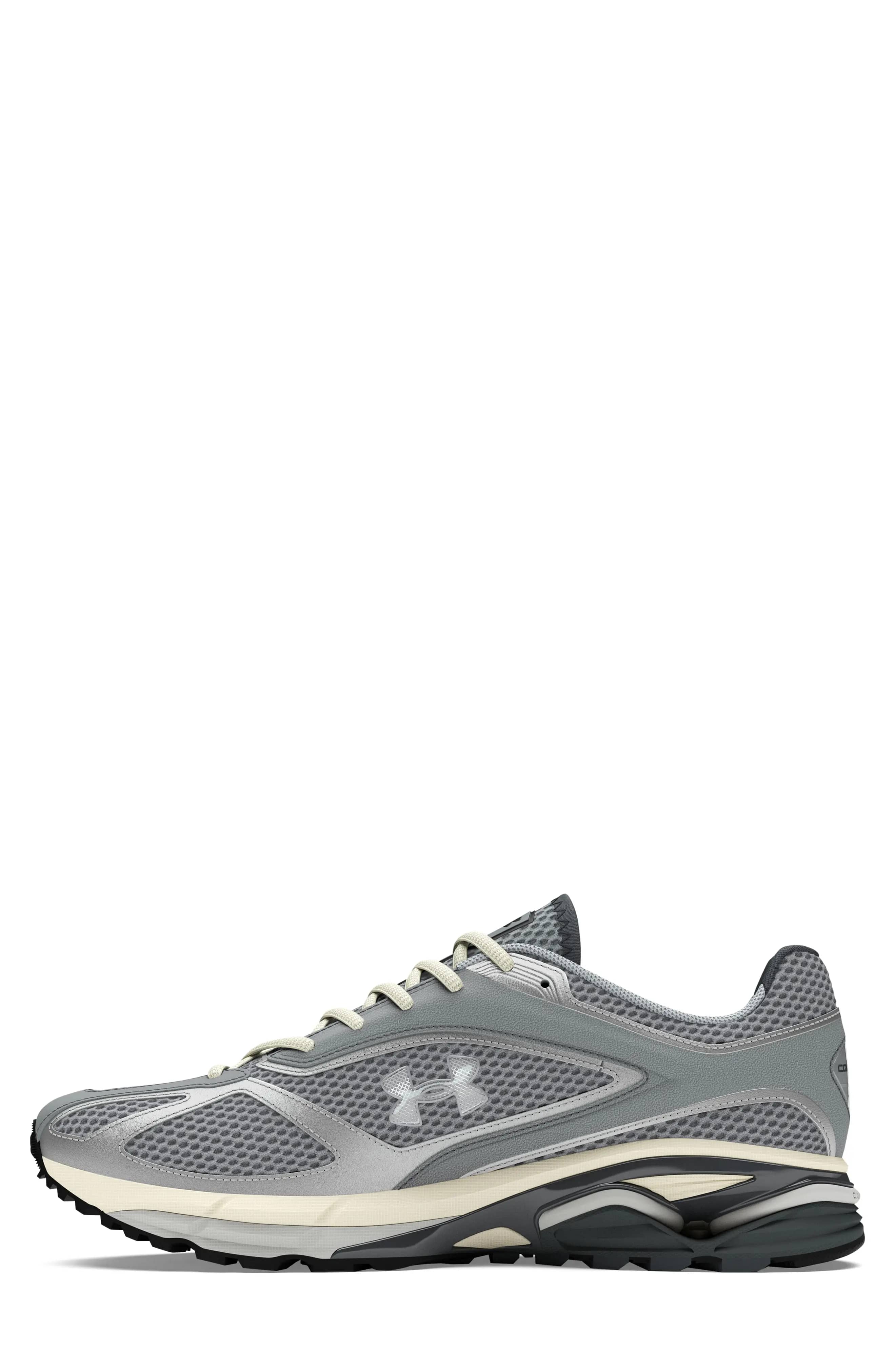 Under Armour UA Apparition Sneaker White Full Size Run New