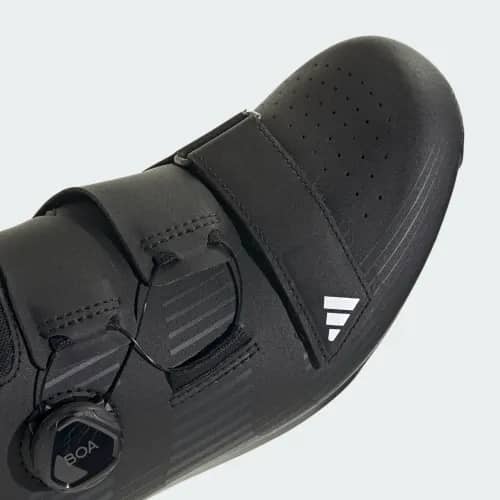 Adidas Vueltano Sneaker Black Full Size Run New
