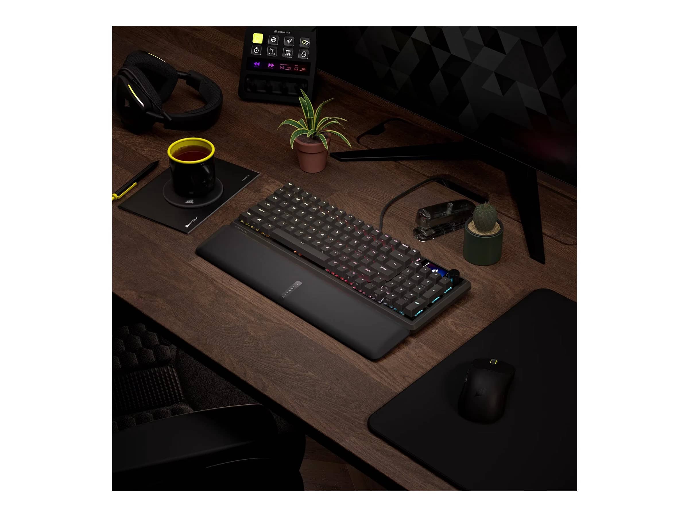 Corsair Vanguard 96 Keyboards New Black