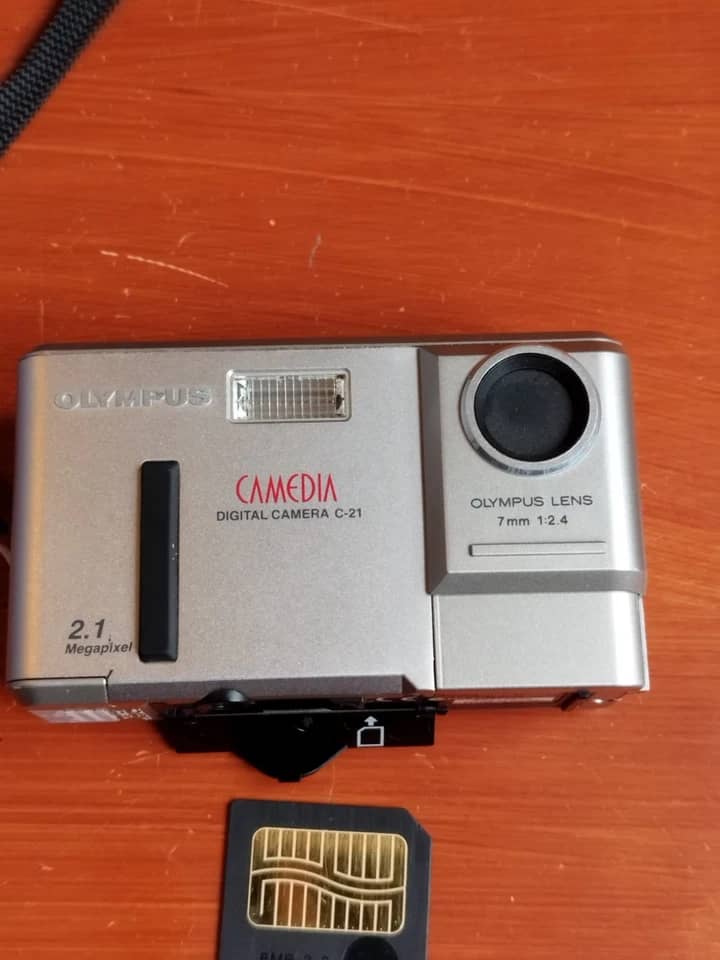 OM SYSTEM Camedia C-5060 Digital Cameras Body Only New