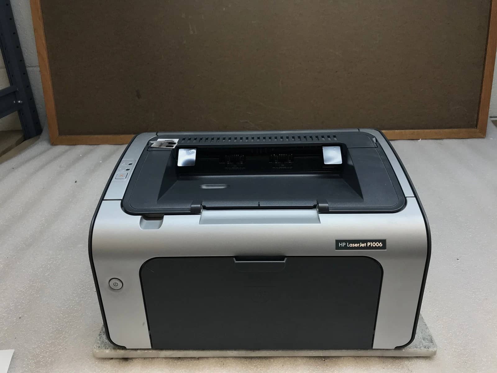 HP CB411AR Printers Used - Good
