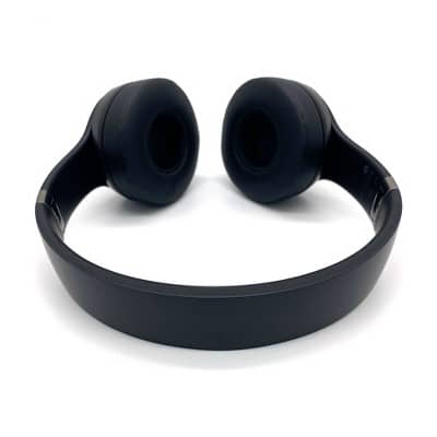 Beats Solo 4 Bluetooth Wireless On-Ear Headphones & Earbuds Gray New