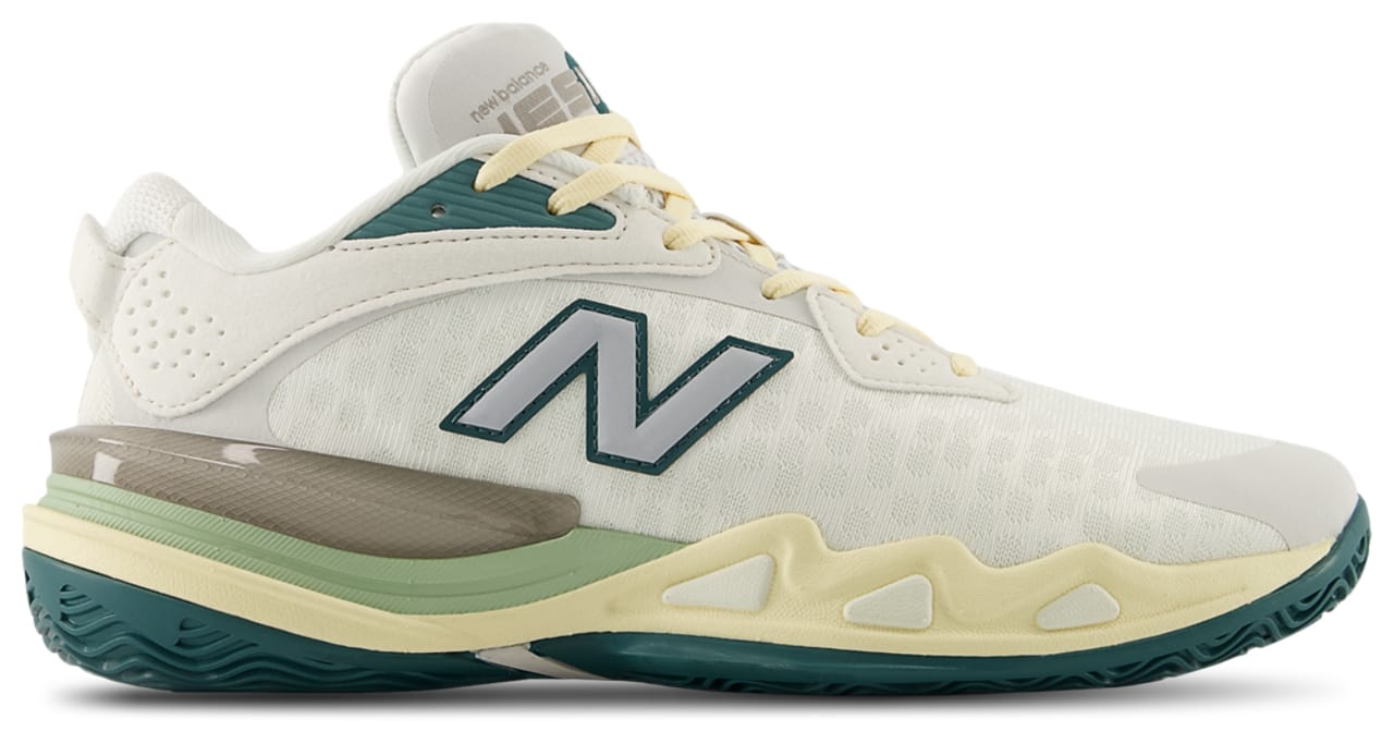 New Balance Hesi Low V2 Sneaker White 11.5