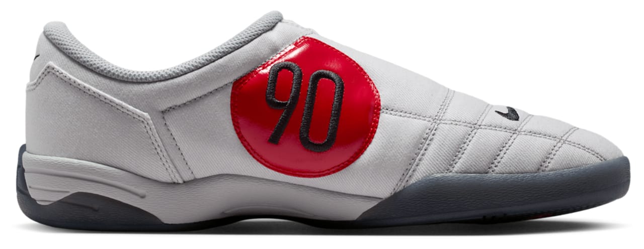 Nike Total 90 Premium Sneaker Red 9.5 New