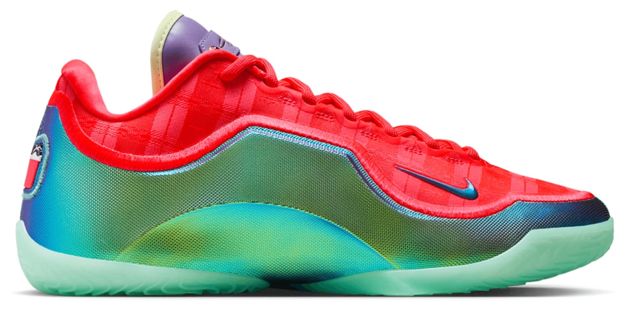 Nike Lebron XXIII Xmas Sneaker Red 10.5 New