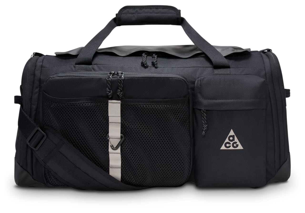 Nike ACG "DAYMAX" Duffel Women's bags Black Unspecified New