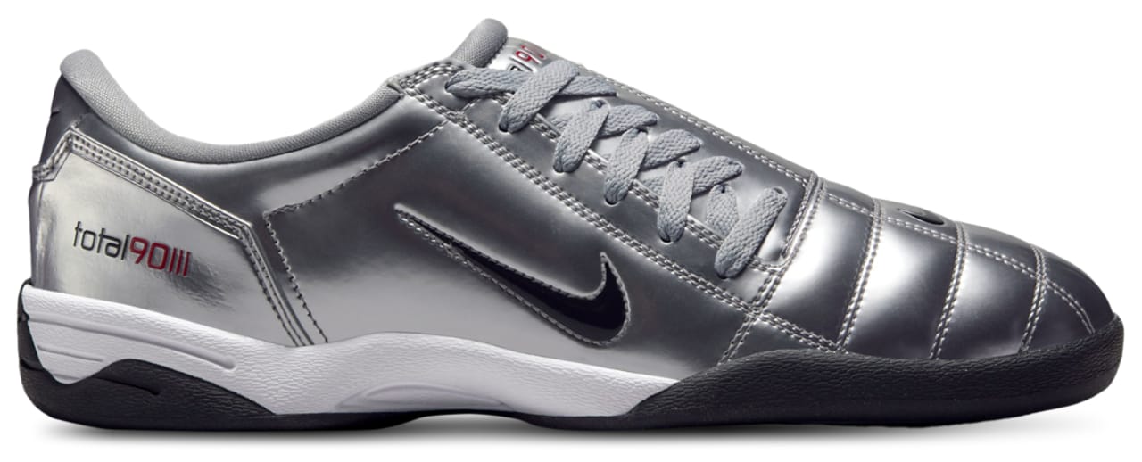 Nike Total 90 SP Sneaker Silver 10.5 New