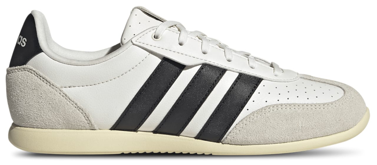Adidas Barreda Low Sneaker Black 7.5 New