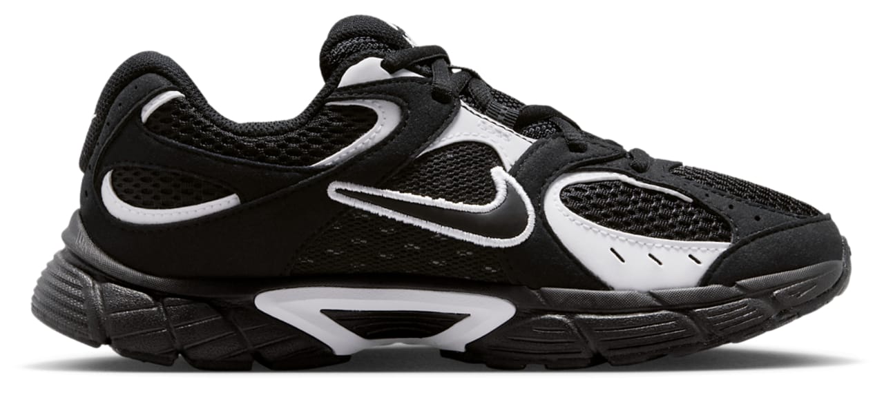 Nike V5 RNR Suede Sneaker Black 3.5 New