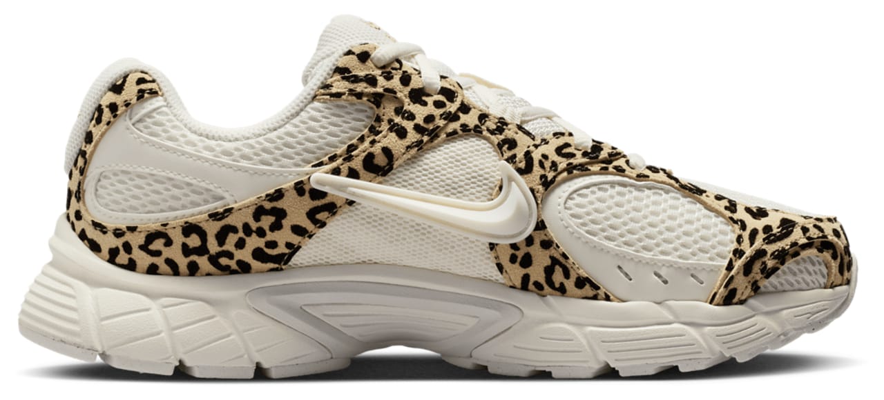 Nike V5 RNR Suede XLPD Sneaker White 5.5 New
