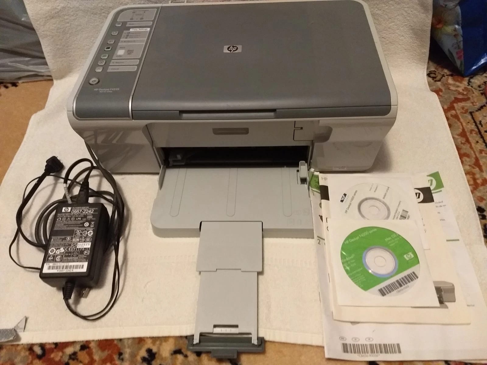 HP Deskjet F4235 Printers Used - Good