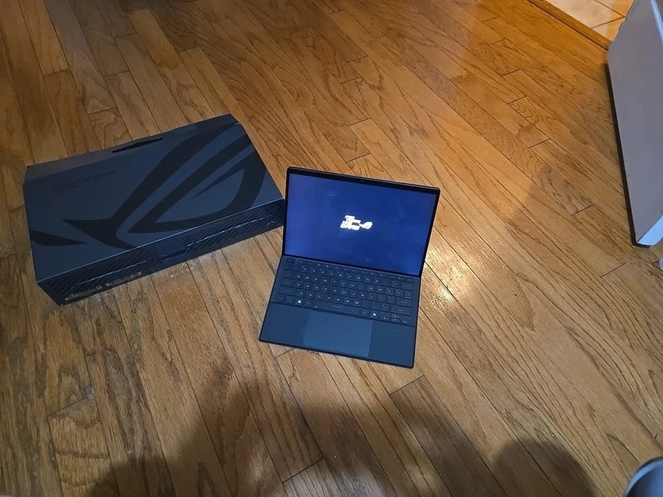 ASUS ROG Strix GZ302EA Computers