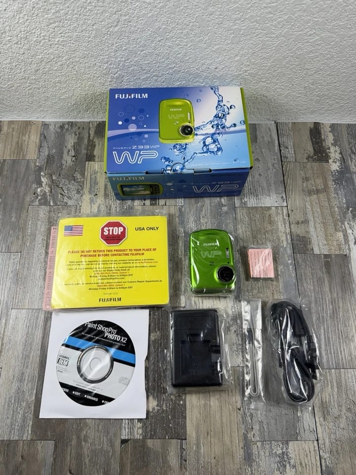 Fujifilm FinePix Z33 WP Digital Cameras Green New Body Only