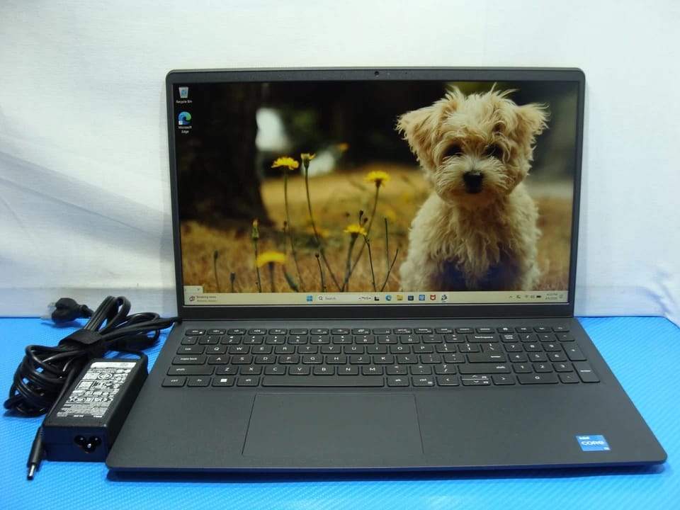 Dell Inspiron 15 3530 Computers