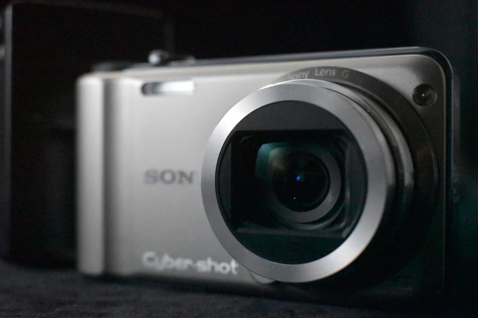 Sony Cyber-shot DSC-HX5V Digital Cameras Black New Body Only