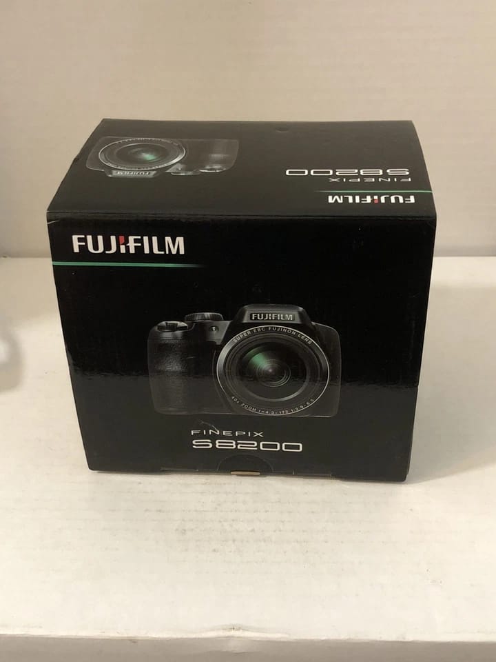 Fujifilm FinePix S8200 Digital Cameras Black New Body Only