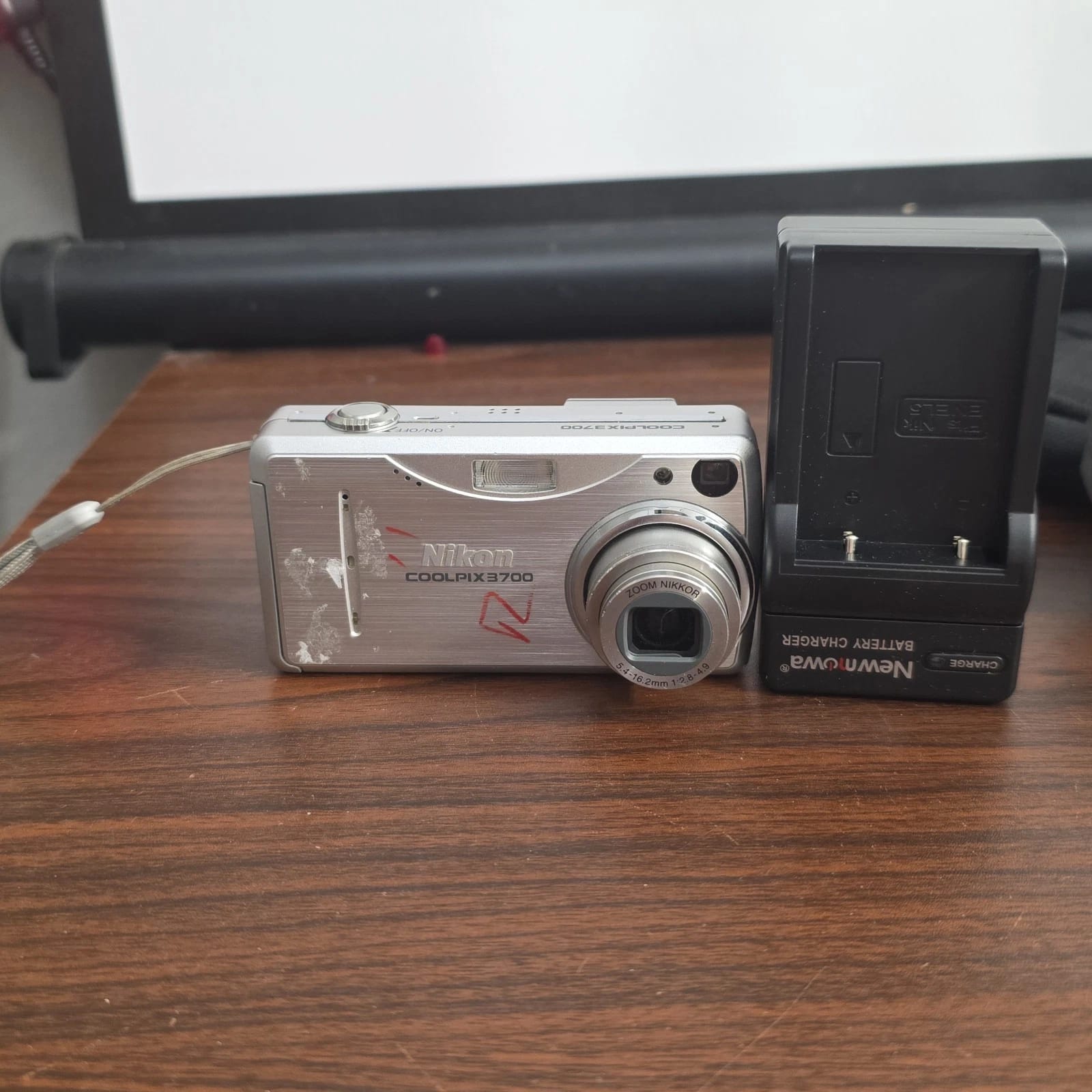 Nikon COOLPIX 3700 Digital Cameras Silver New Body Only