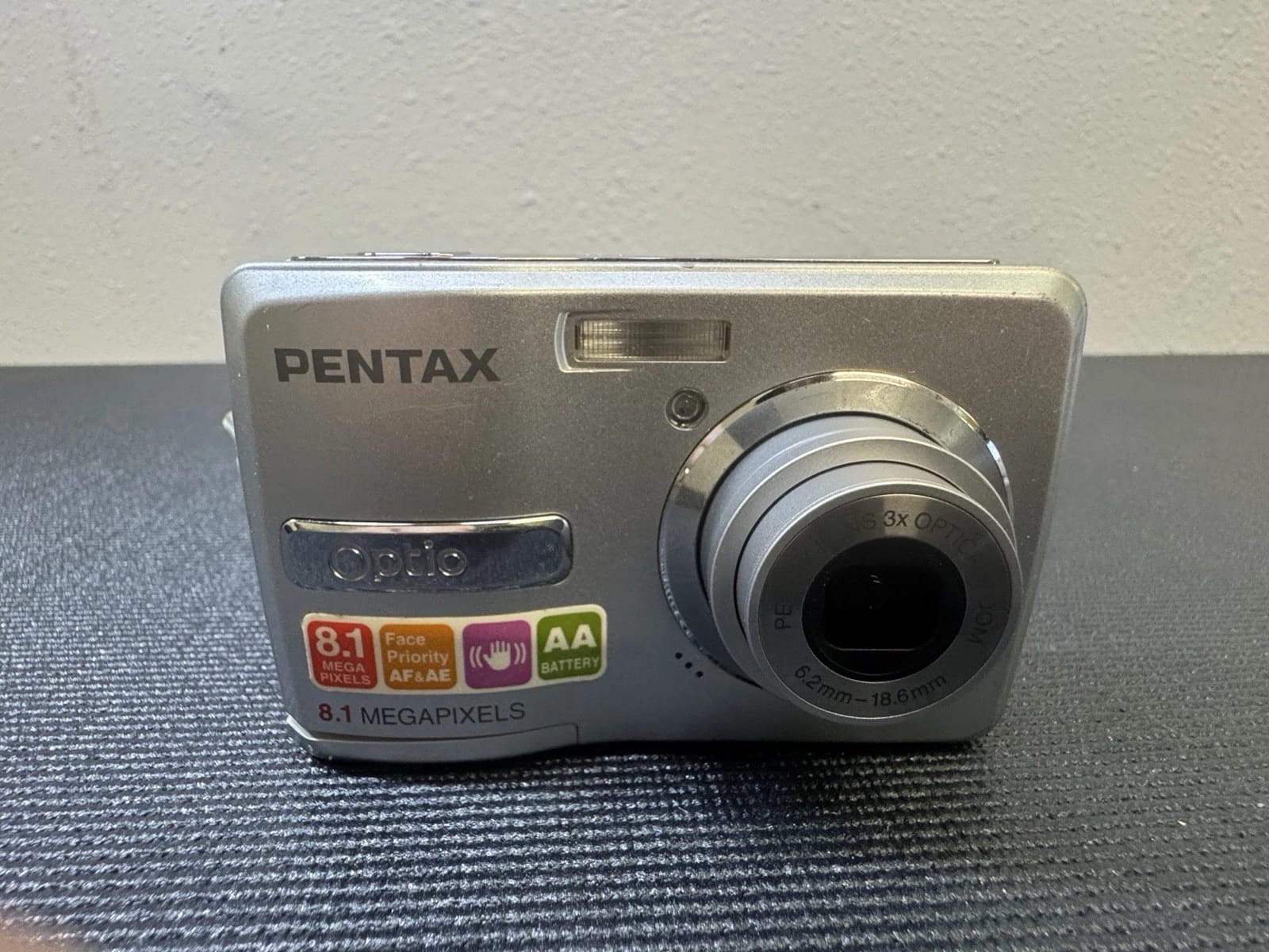 Pentax Optio E40 Digital Cameras Silver Used - Good Body Only
